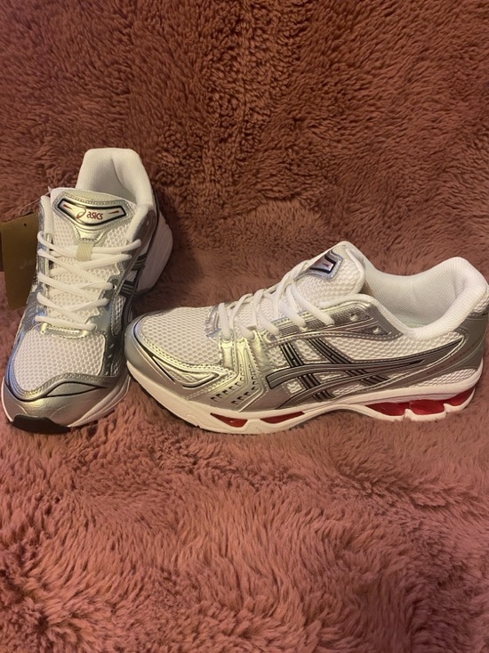 Asics Other - ASICS GEL-Kayano 14